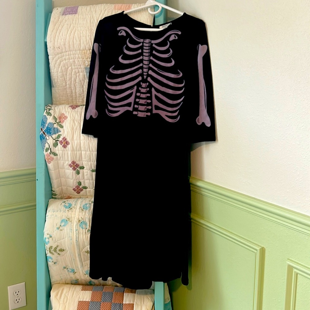 Unique Vintage Halloween skeleton dress